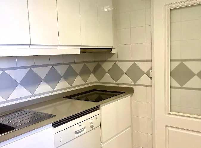 Apartamento Bonito Con Piscina *